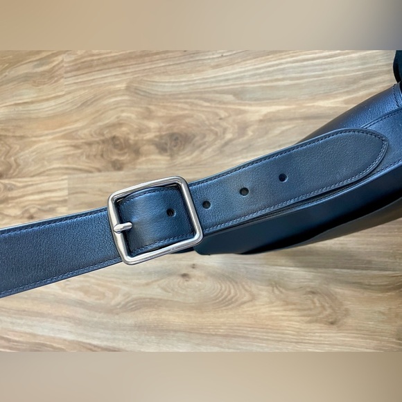 Coach F86778 Hudson Black Messenger Bag Like New - Picture 9 of 9